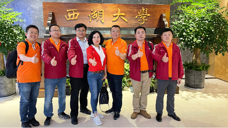 科技創(chuàng)新CEO特訓營依斯倍環(huán)保走進浙江，共同探討企業(yè)成長治理之道